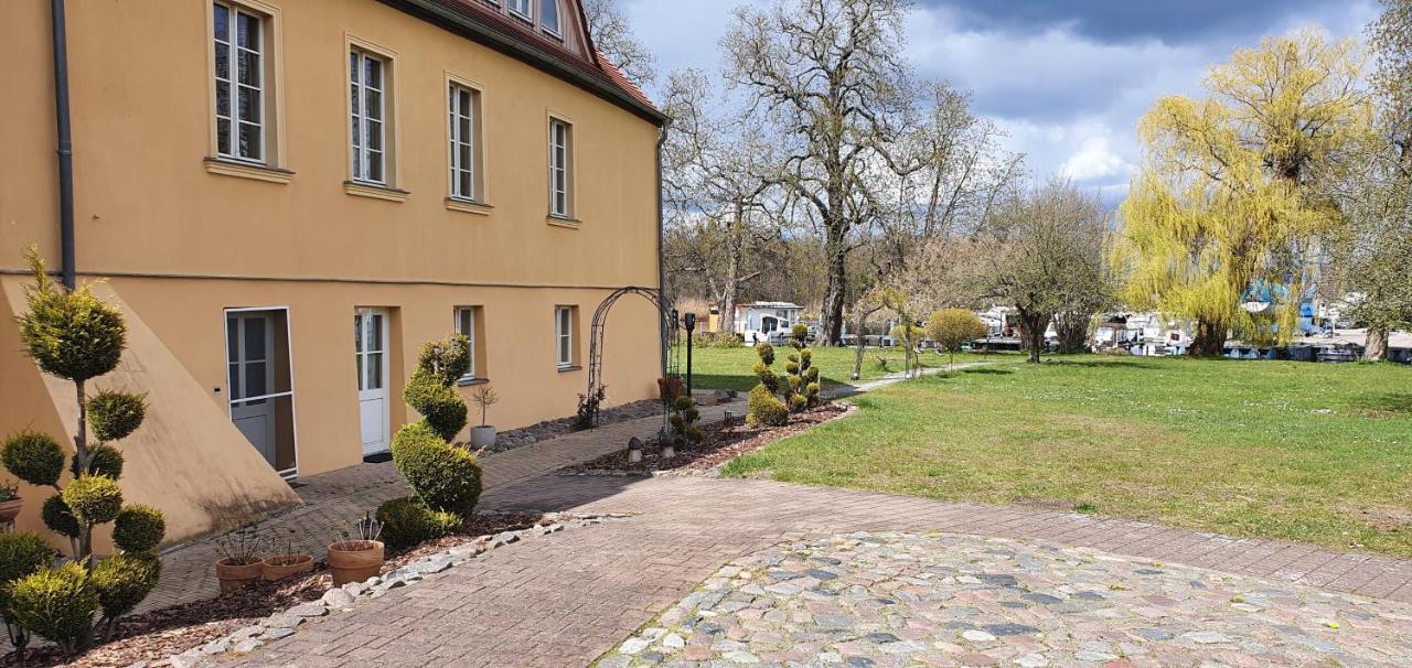 Schloss Zehdenick Hotell Eksteriør bilde